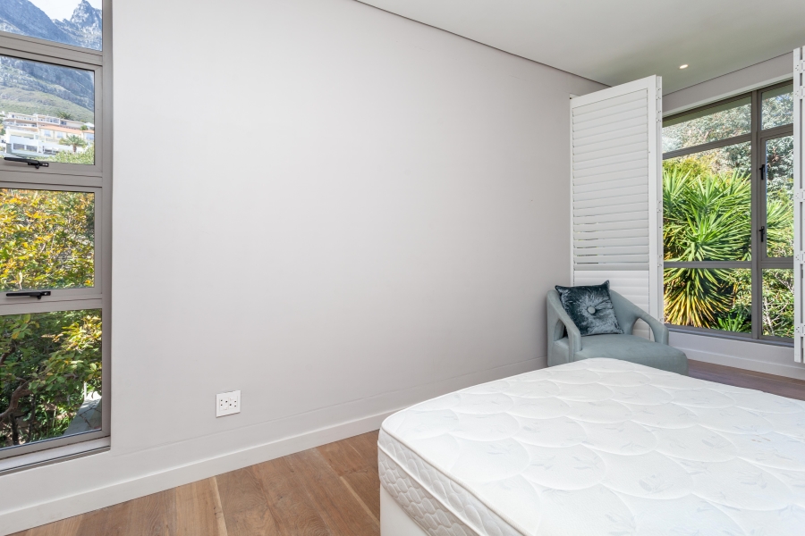 To Let 4 Bedroom Property for Rent in Camps Bay Western Cape